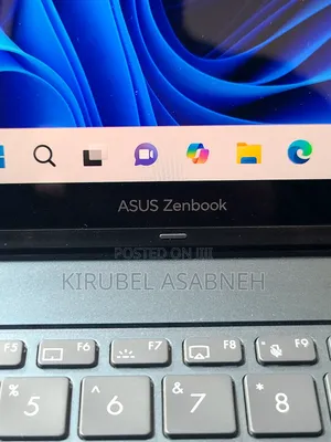 New Laptop Asus Zenbook Flip 13 UX363 16GB Intel Core I7 SSD 512GB