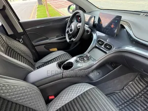 BYD E2 43 kWh 94 hp FWD 2024 Gray