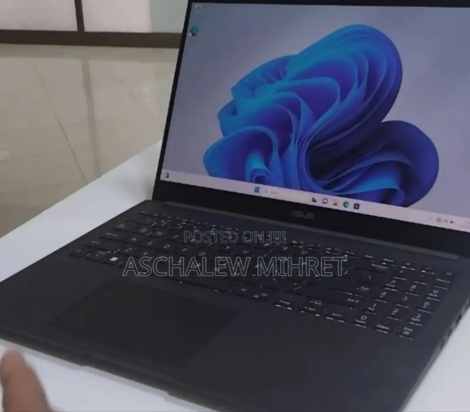 New Laptop Asus Vivobook 16 16GB Intel Core i9 SSD 1T