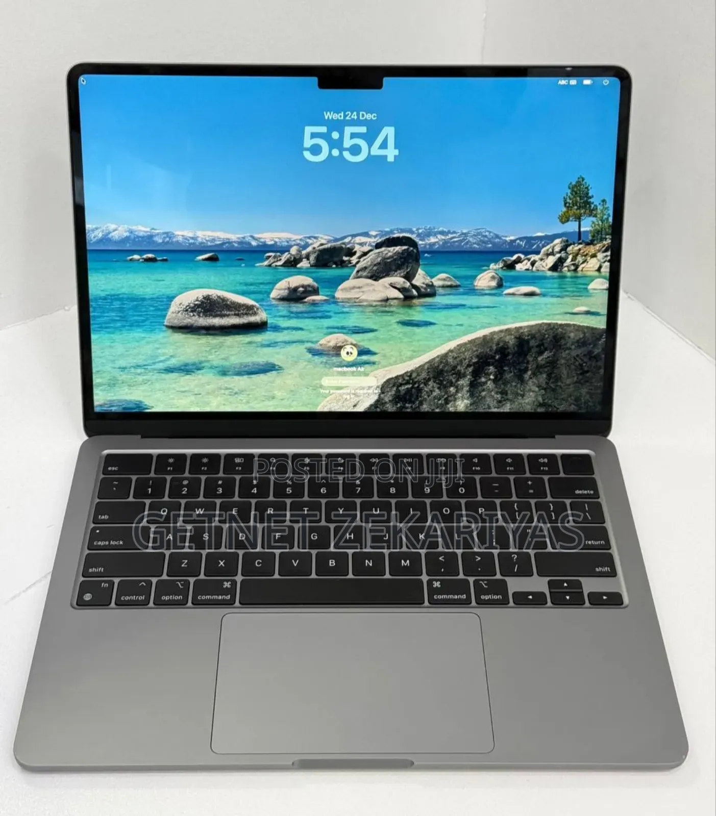 New Laptop Apple MacBook Pro 2023 M2 8GB Apple M2 SSD 256GB