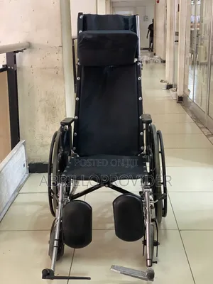 Photo - Toilet Wheelchair口水wheelchair廿手wheelchair口手wheelchair口手wheelchair水手whe
