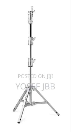 Photo - Sliver Light Stand