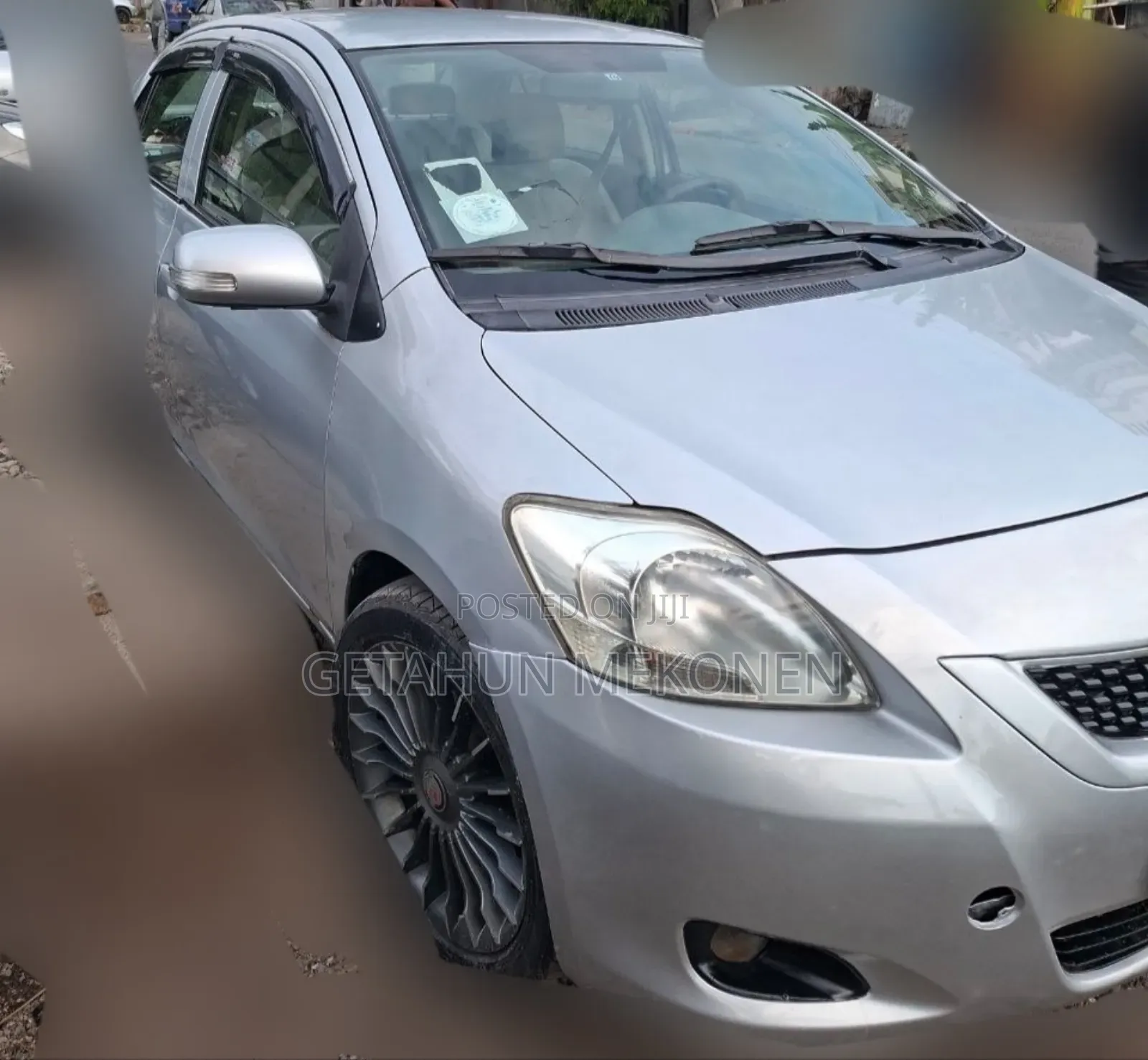 Toyota Belta 2010 Silver