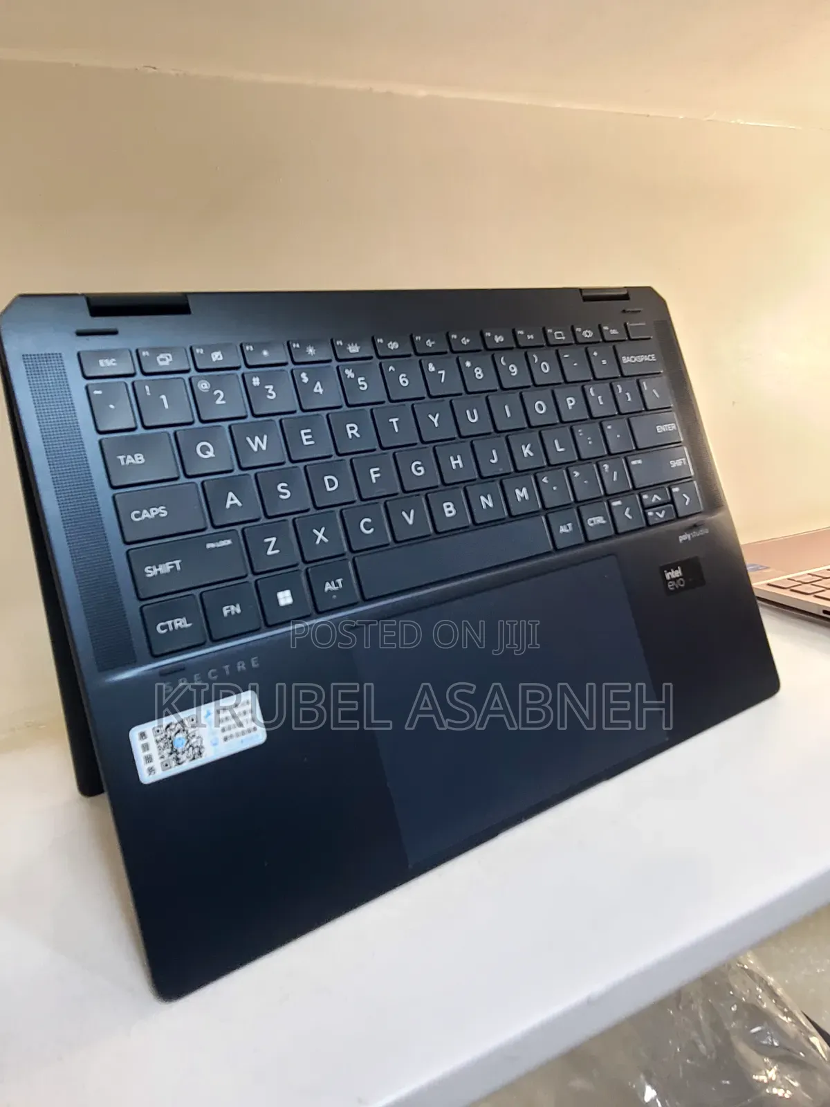 New Laptop HP Spectre 14 32GB Intel Core Ultra 7 SSD 1T