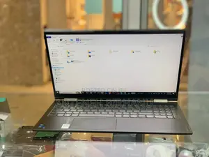 New Laptop Lenovo Yoga 7i 12GB Intel Core I7 SSD 512GB