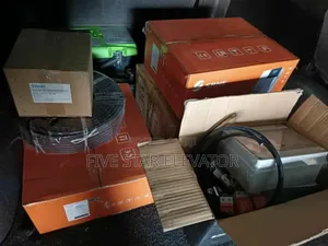 10kw Srne Hybrid Inverter + 10.24kwh Srne Lithium Battery + 8×590w Sol