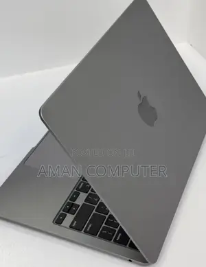 New Laptop Apple MacBook Pro 2022 M2 8GB Intel Core M2 SSD 256GB