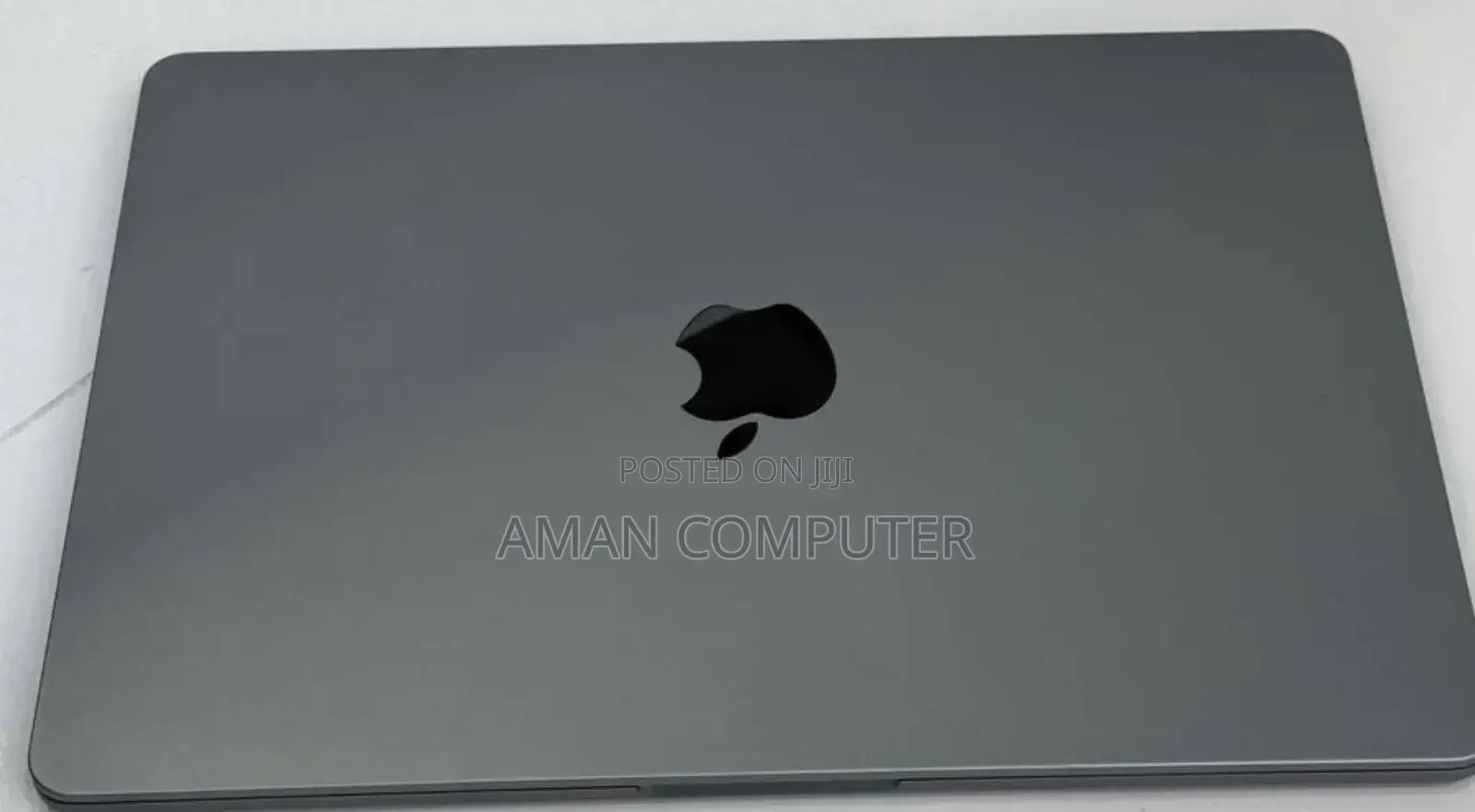 New Laptop Apple MacBook Pro 2022 M2 8GB Intel Core M2 SSD 256GB