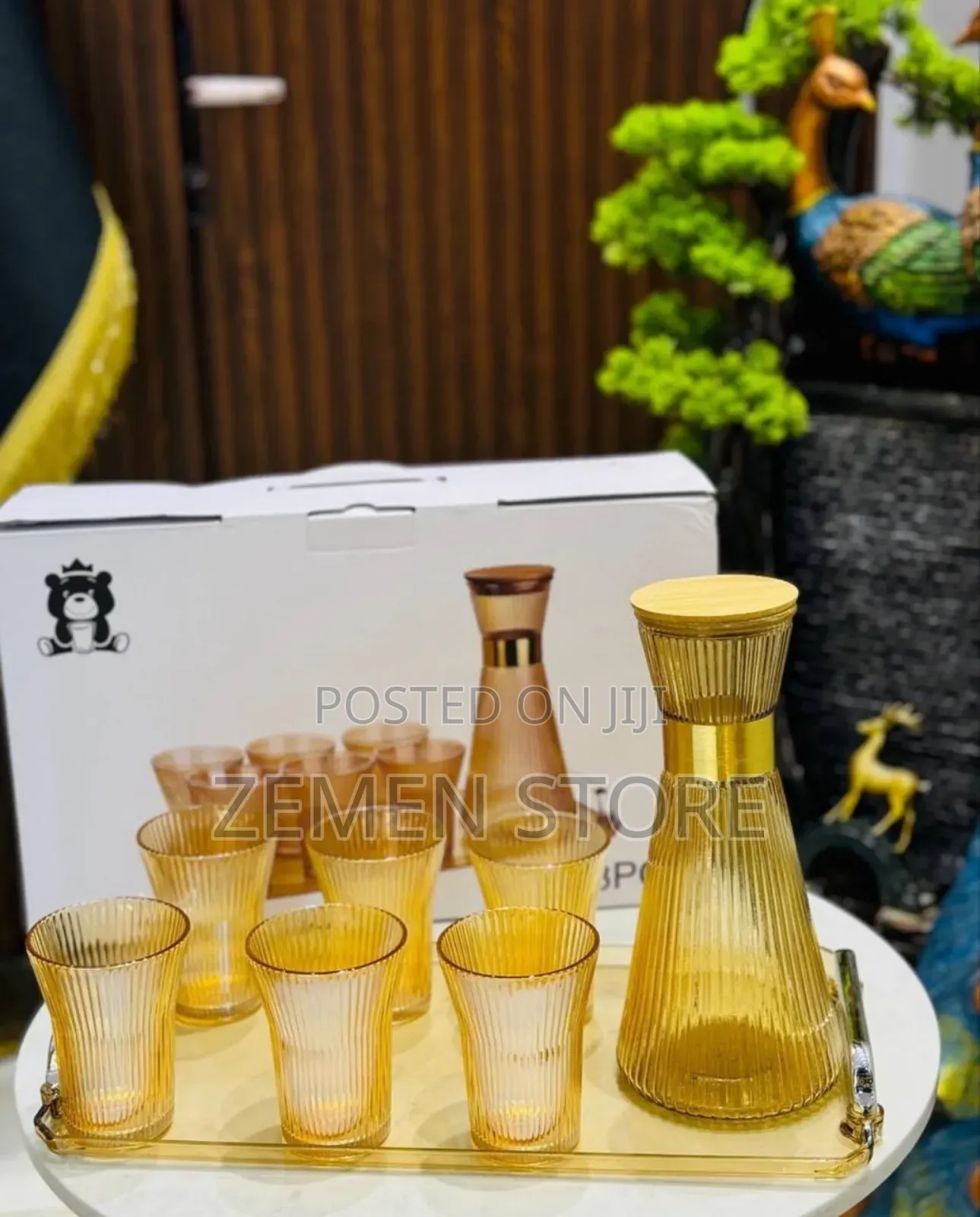 Luxury 8-Piece Amber Glass Drinking Set With Gold Tray