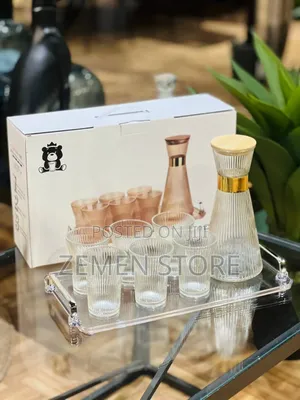 Luxury 8-Piece Amber Glass Drinking Set With Gold Tray