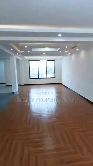 Furnished 10bdrm House in Bole for sale