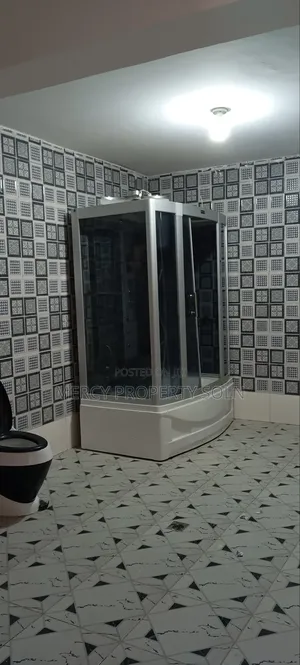 Furnished 7bdrm House in Bole for sale