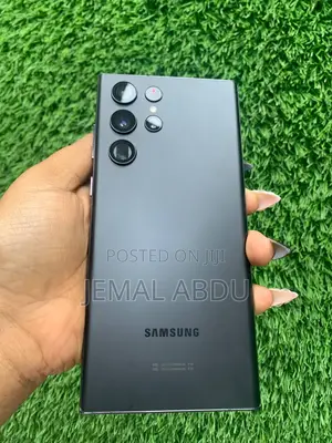 Photo - New Samsung Galaxy S22 Ultra 512 GB Black