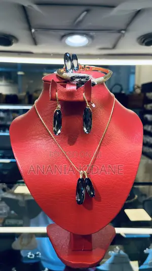 Photo - Venus Full Set