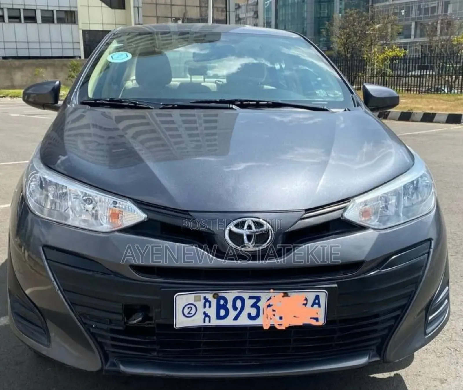 Toyota Yaris 2021 Black