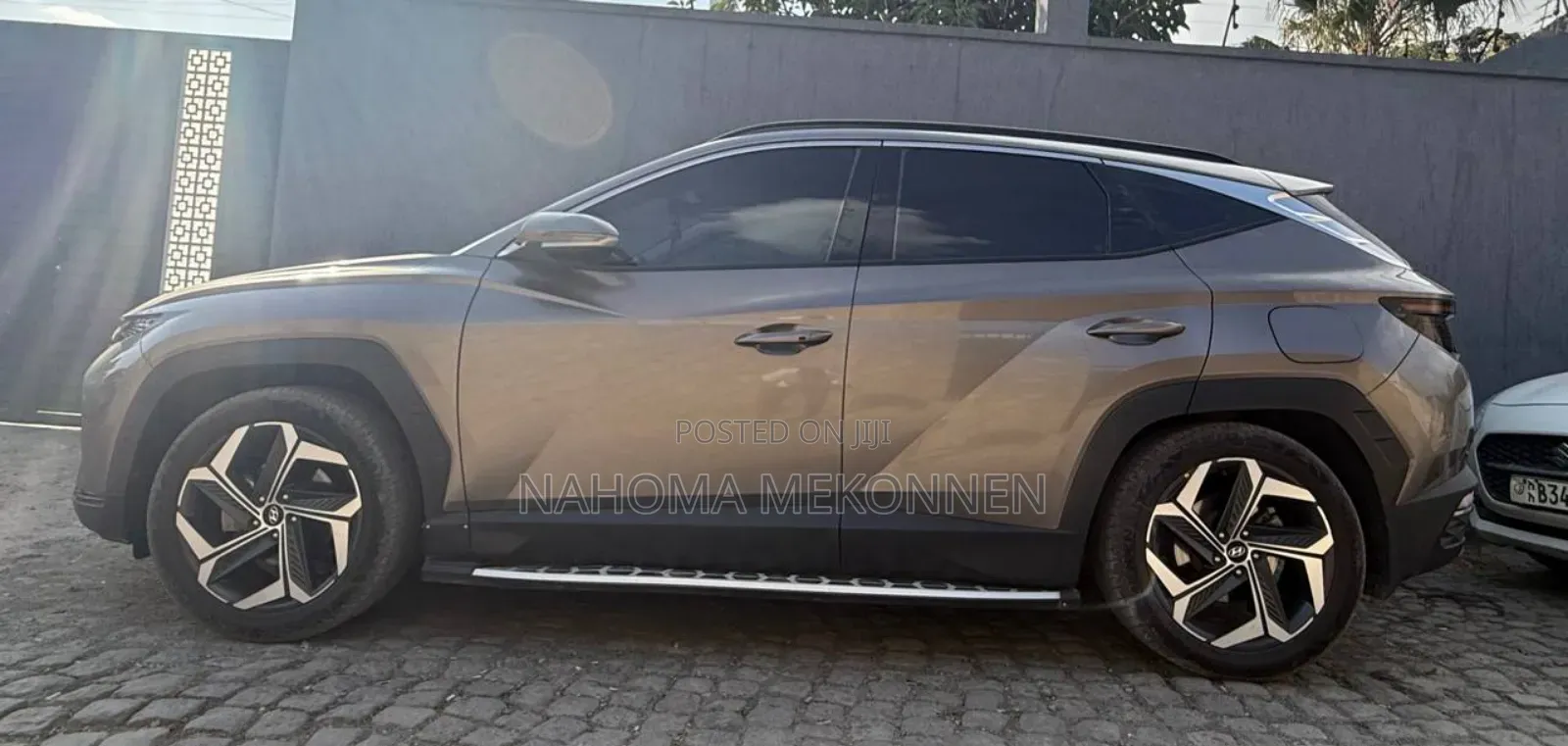 Hyundai Tucson 2022 Brown