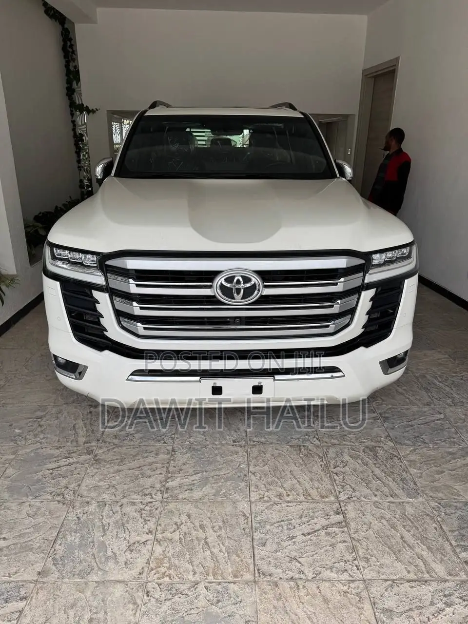 New Toyota Land Cruiser LC300 2023 White