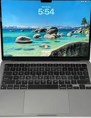 New Laptop Apple MacBook Air 2022 M2 8GB Apple M2 SSD 256GB