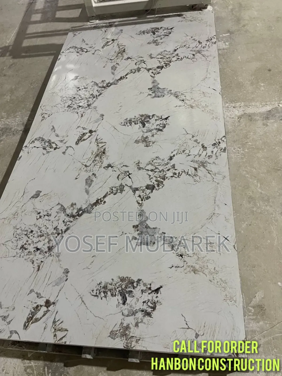 በፀሐይ የማይደበዝዝ Uv Board