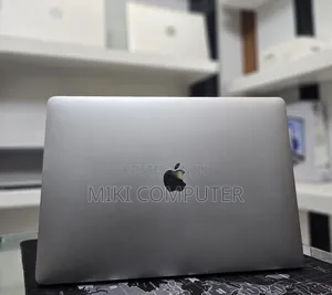 New Laptop Apple MacBook Pro M1 16GB Intel SSD 512GB