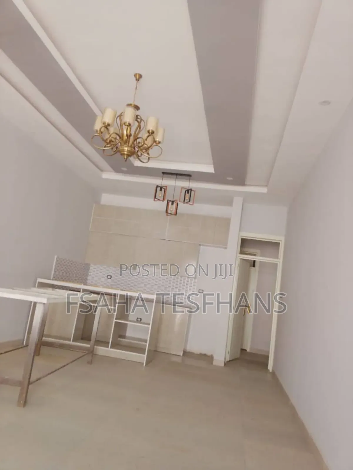 4bdrm House in Villa, Bole for rent