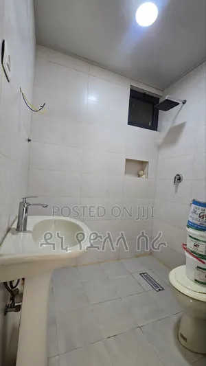 Furnished 1bdrm Apartment in አዲስ አበባ, Bole for sale