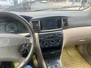 Toyota Corolla 2005 Silver