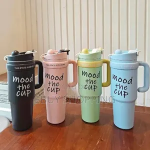 Photo - Mood the Cup: The Ultimate Handle Straw Travel Mug