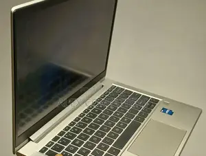 New Laptop HP EliteBook 640 G10 16GB Intel Core I7 SSD 512GB