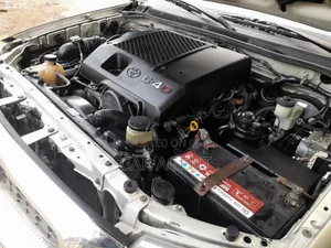 Toyota Hilux 2009 Silver