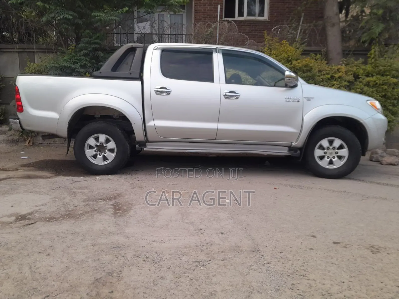 Toyota Hilux 2009 Silver