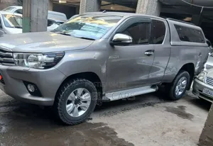 Toyota Hilux 2019 Brown