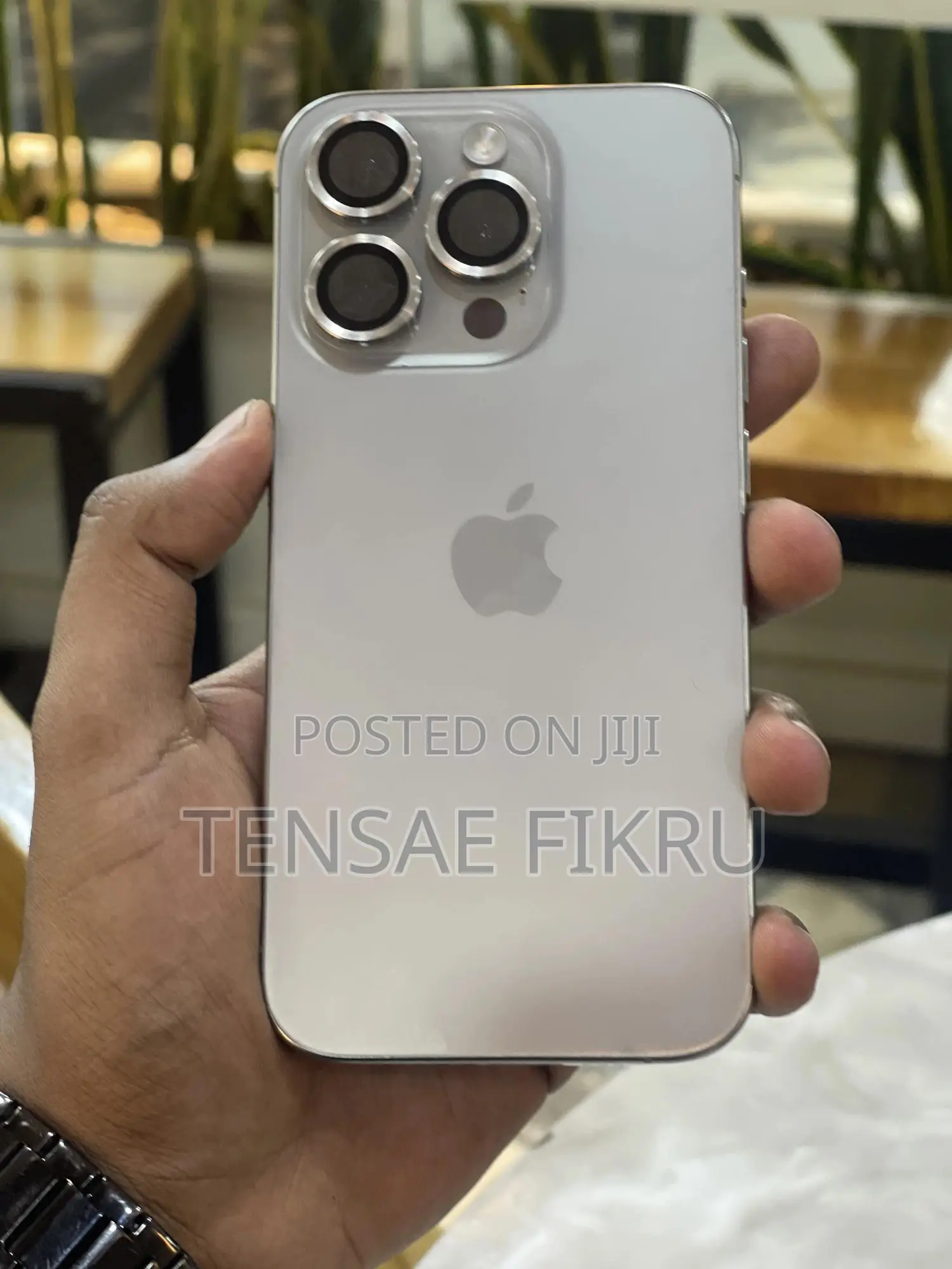 New Apple iPhone 15 Pro 256 GB Silver