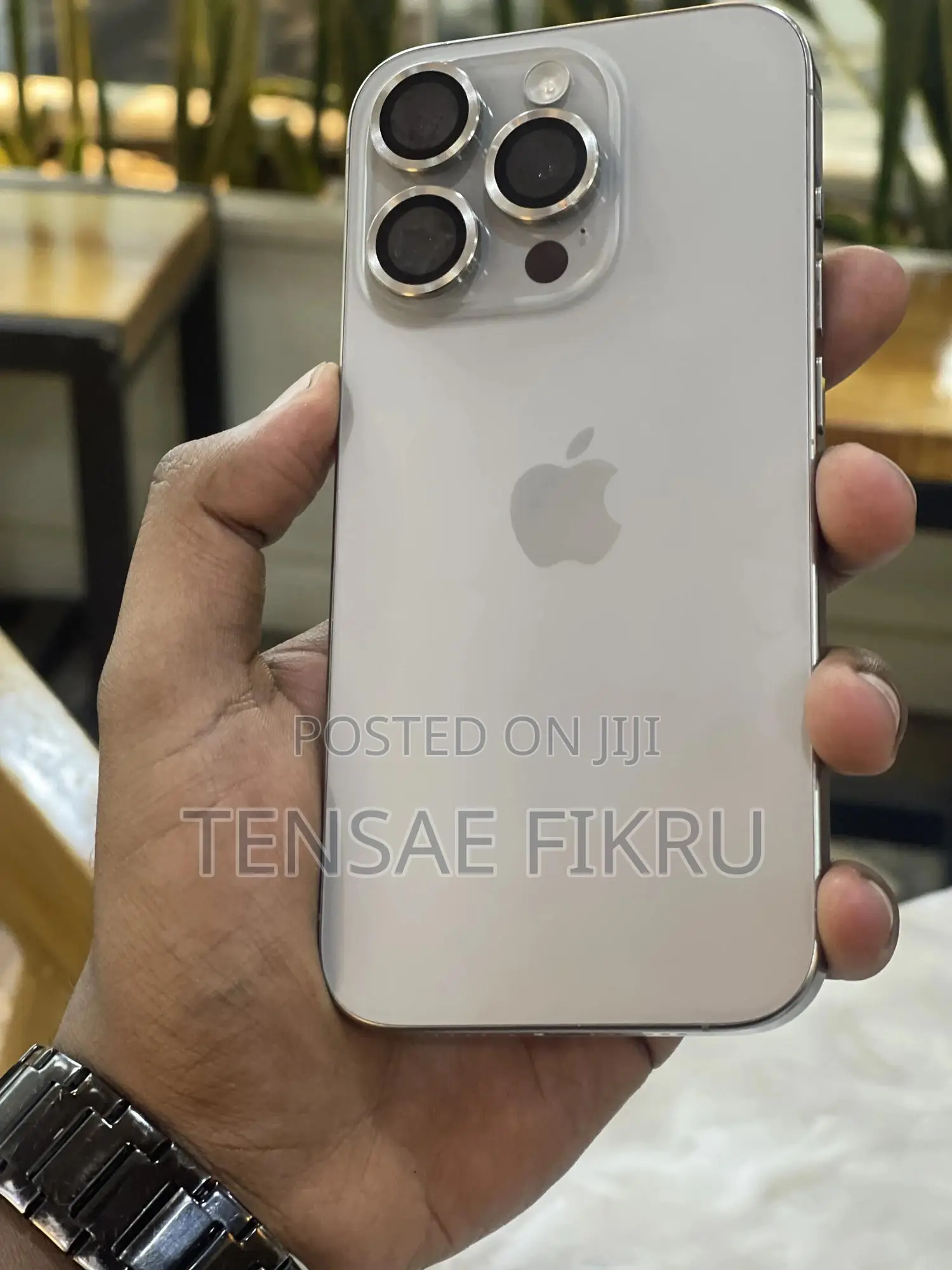 New Apple iPhone 15 Pro 256 GB Silver