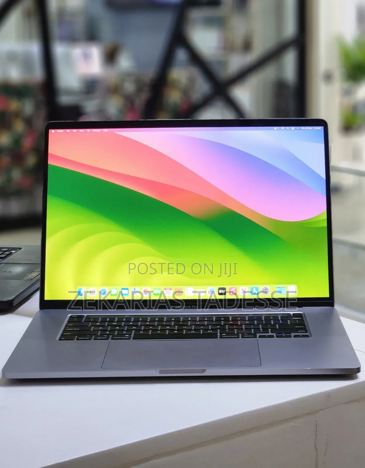 New Laptop Apple MacBook Pro 2019 32GB Intel Core I9 SSD 2T