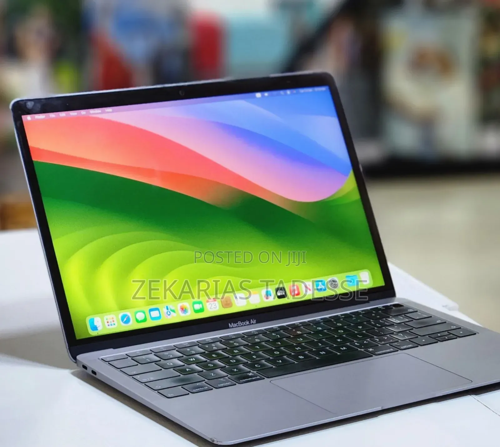 New Laptop Apple MacBook Air 2019 8GB Intel Core I5 SSD 256GB