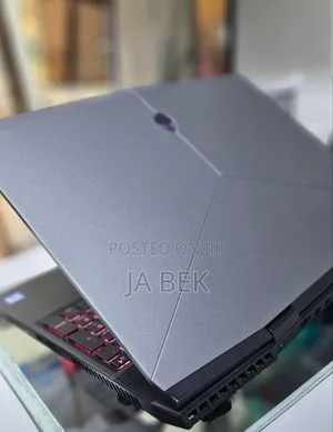 New Laptop Alienware M15 R3 16GB Intel Core I7 SSD 512GB