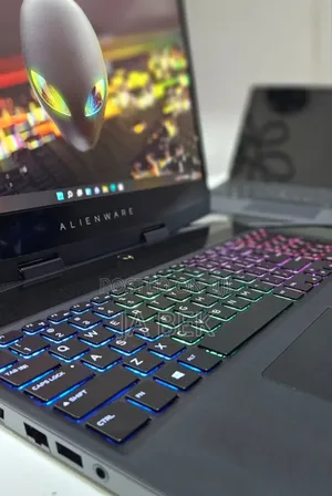 New Laptop Alienware M15 R3 16GB Intel Core I7 SSD 512GB