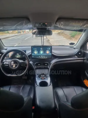 BYD E2 43 kWh 94 hp FWD 2025 Silver