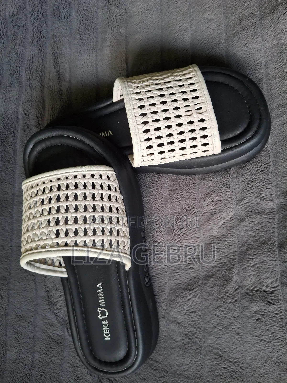 Very Comfortable Women Walking Shoes. Size 35,36.