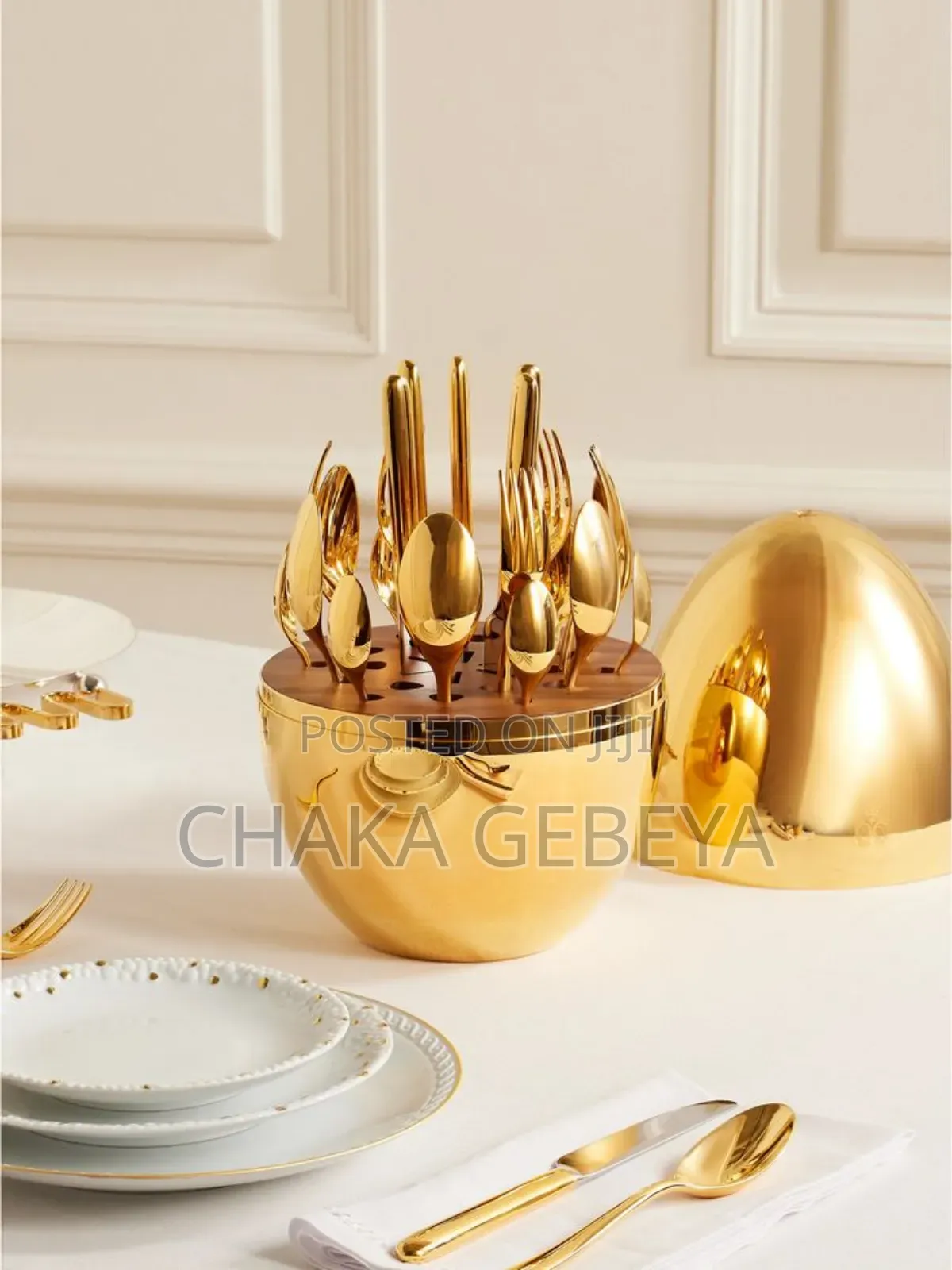 Complete Dining Set - 6 Forks, 6 Spoons, 6 Knives, 6 Teaspoons