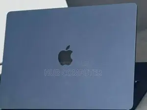 New Laptop Apple MacBook Air 2022 M2 8GB Apple M2 SSD 256GB