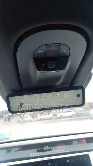 New Avatr 12 2025 Blue