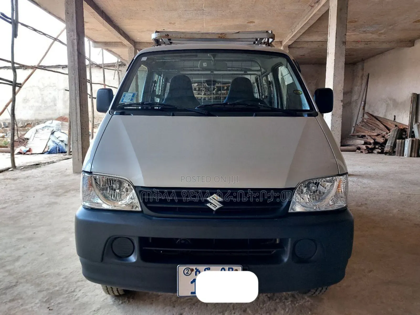 Suzuki Eeco 2024 Silver