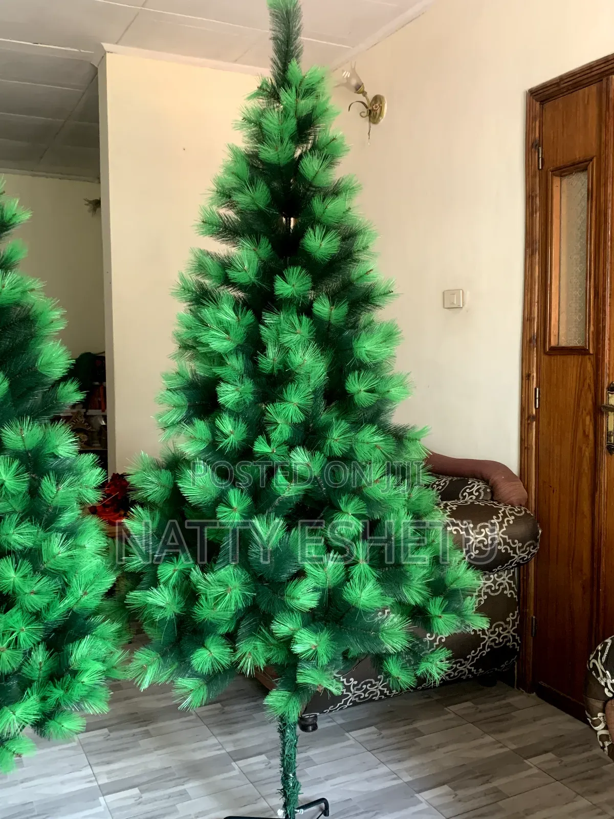 Imported Christmas Tree/2.10