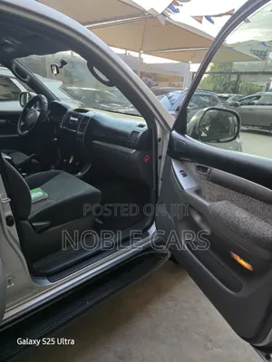 Toyota Land Cruiser Prado 2009 Silver