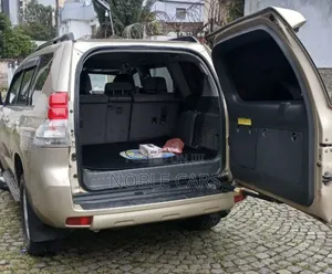 Toyota Land Cruiser Prado 3.0 TD 2011 Gold