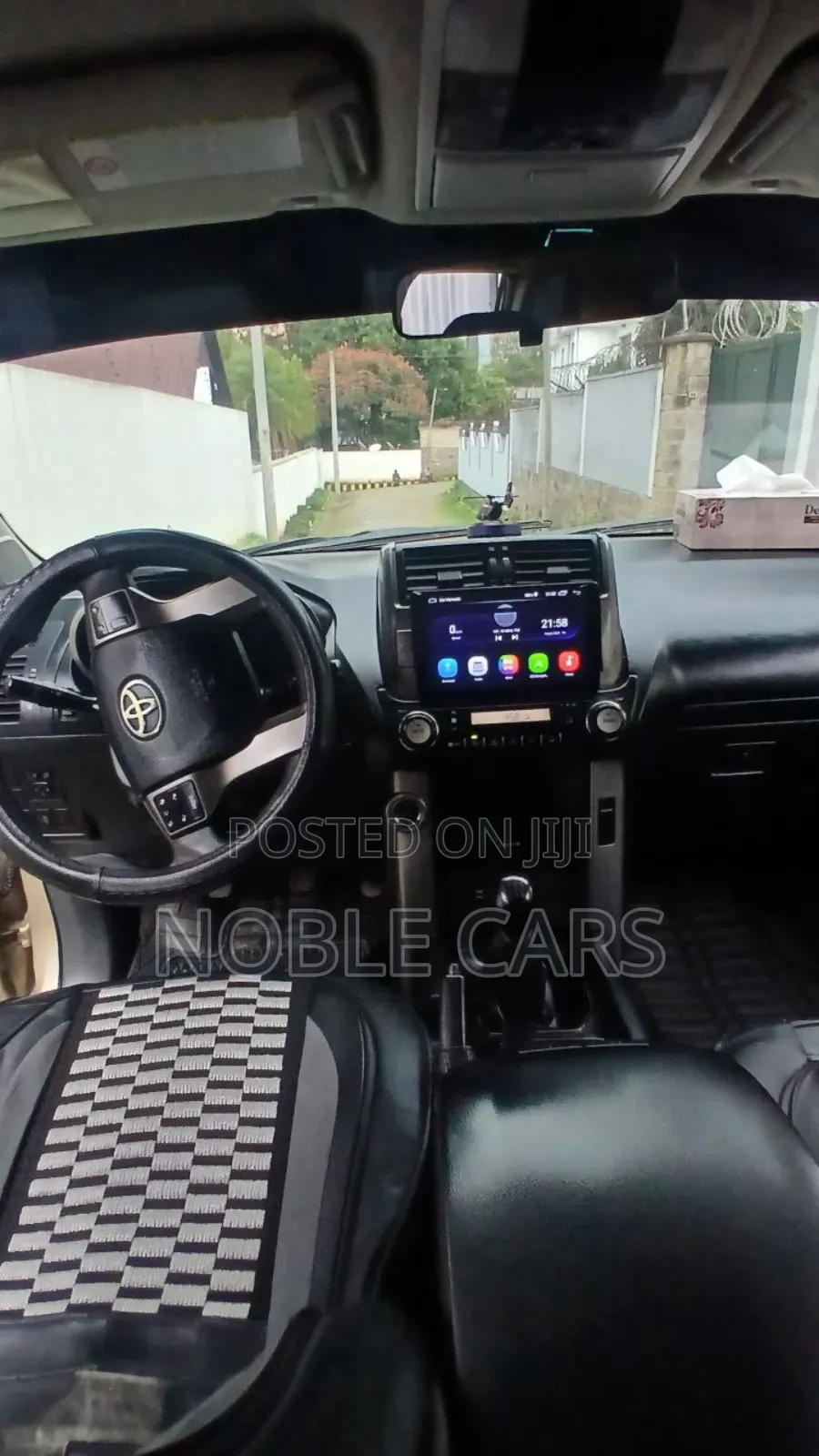 Toyota Land Cruiser Prado 3.0 TD 2011 Gold