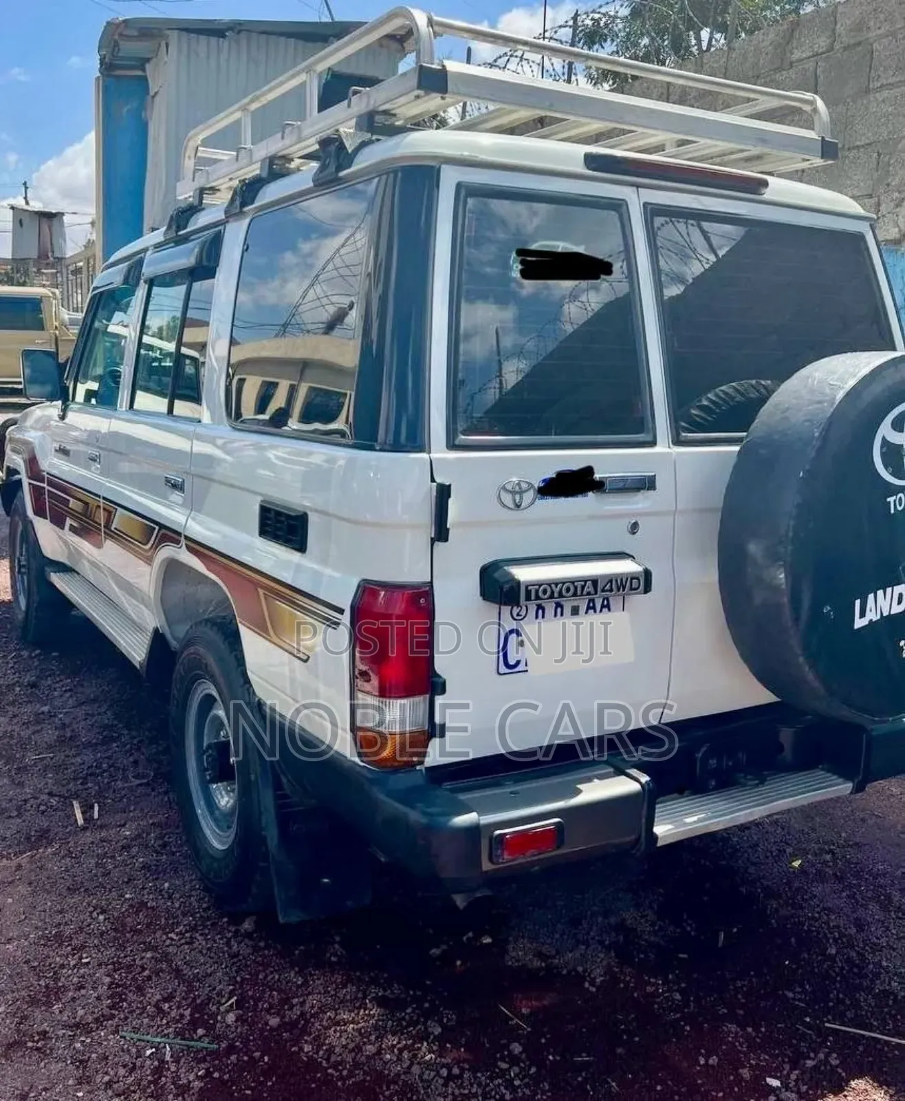 Toyota Land Cruiser 2017 White