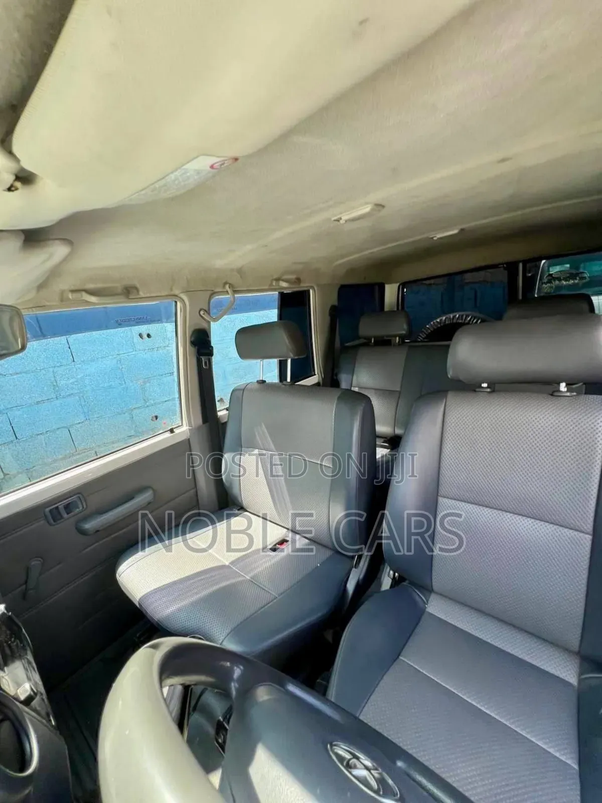 Toyota Land Cruiser 2017 White